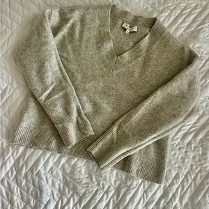 J. Society Gray V-Neck Sweater Classic Knit Design